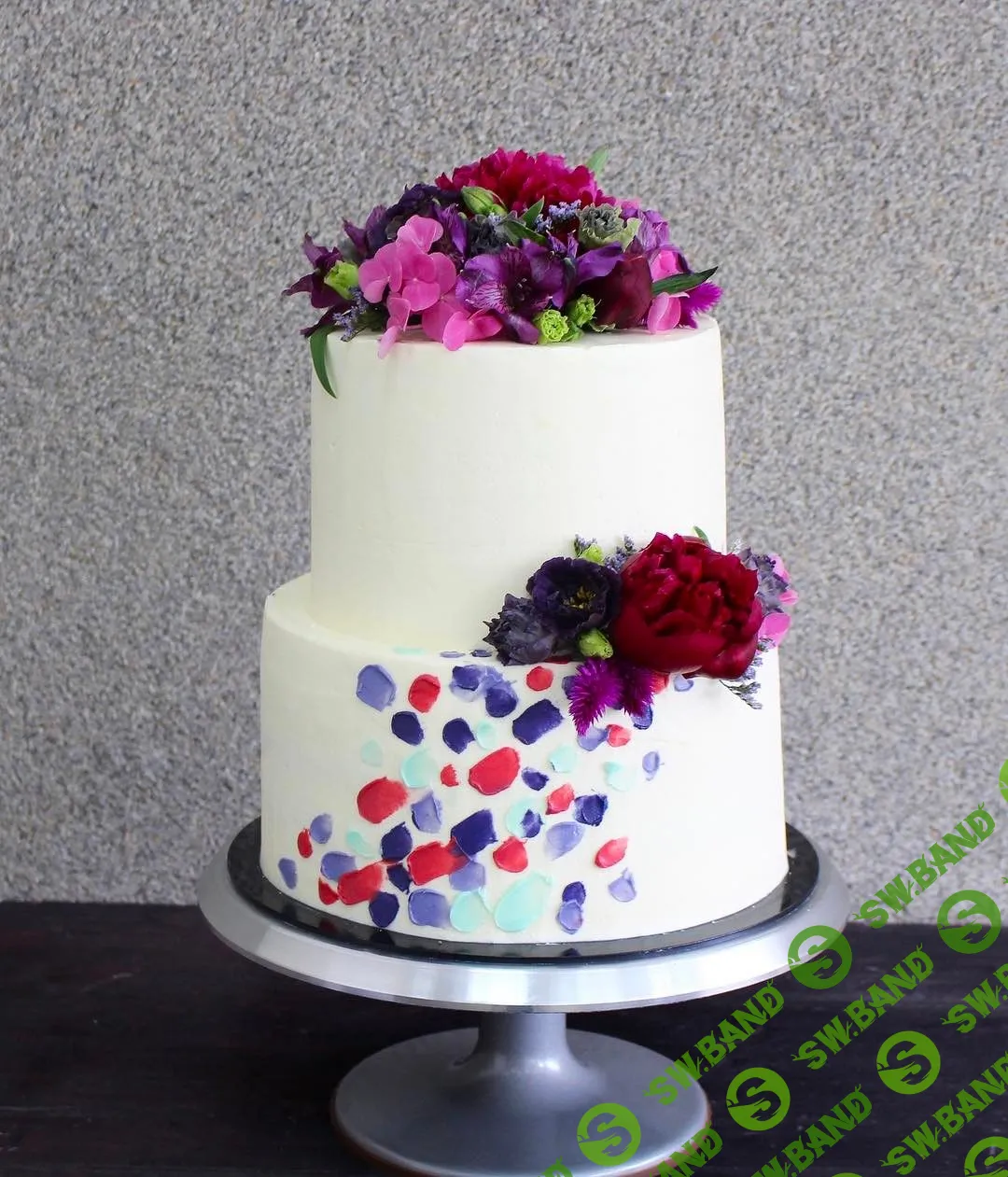 [Алина Макарова] Двухъярусный торт с живыми цветами (2019)