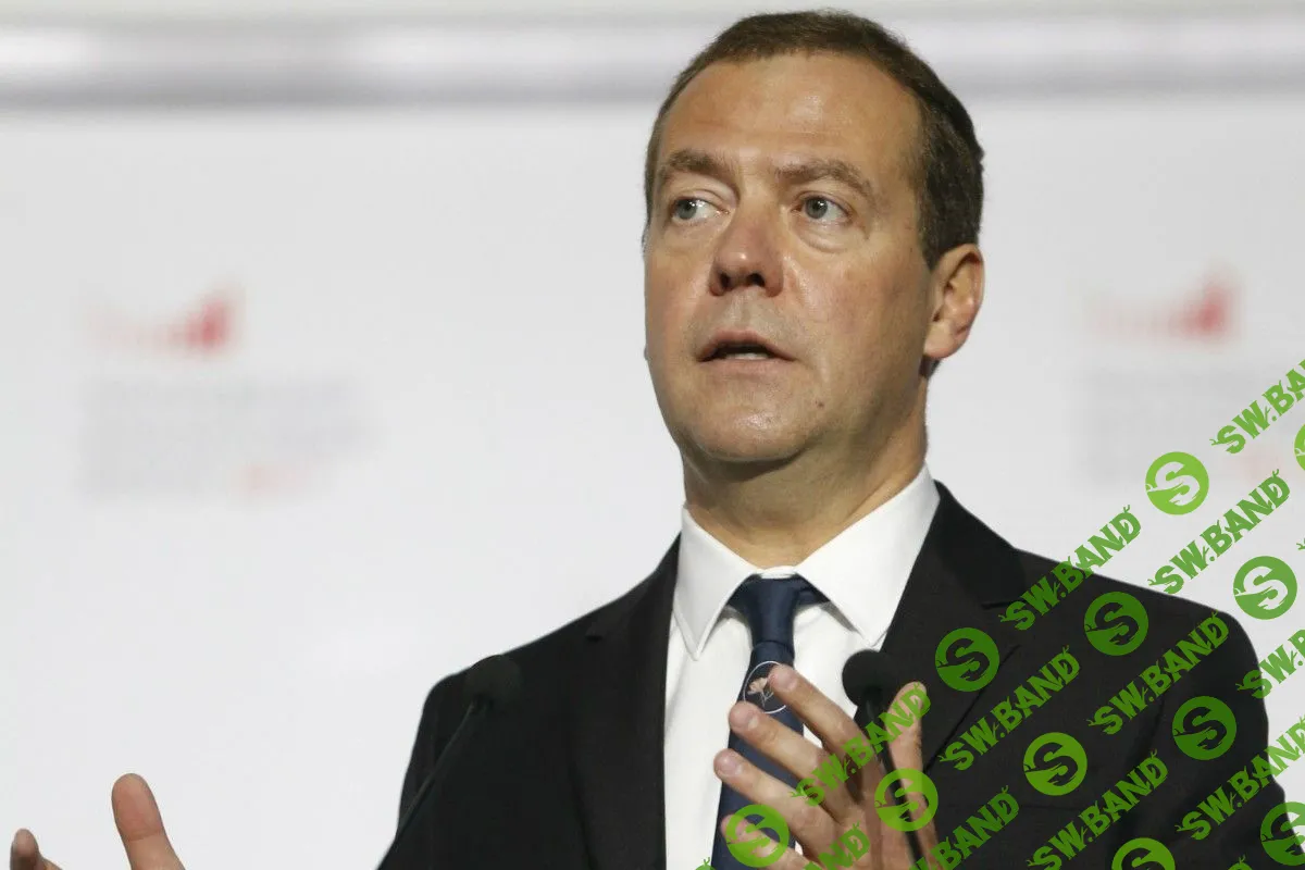 Медведев пообещал повысить НДС до 20%